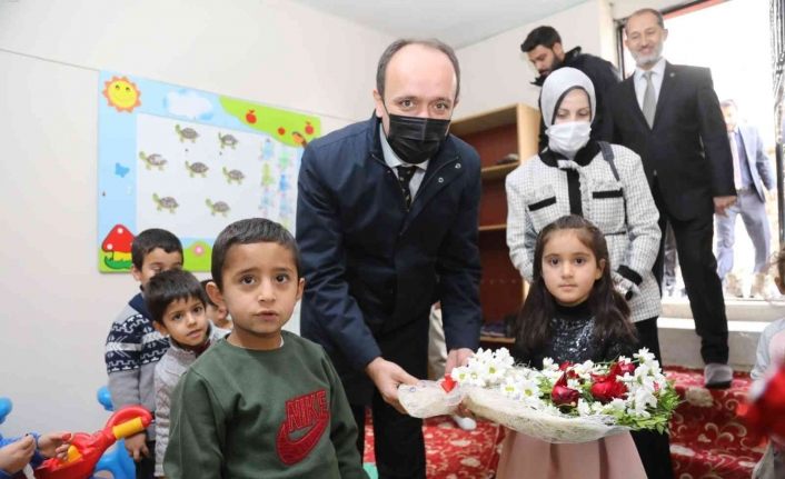 Kaymakam Solak Kur’an kursunu ziyaret etti