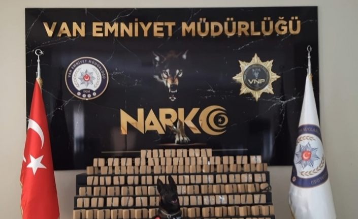 Van’da 53 kilo 851 gram eroin ele geçirildi