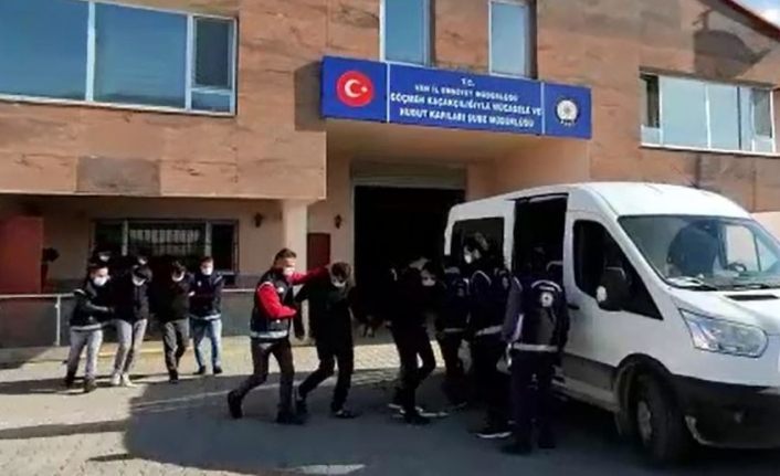 Van’da 6’sı yabancı 15 organizatör yakalandı