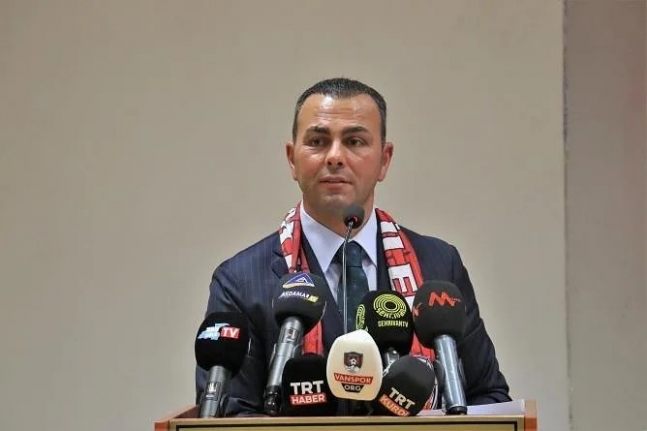 Vanspor Kulüp Başkanı Seyithan İzsiz istifa etti! 