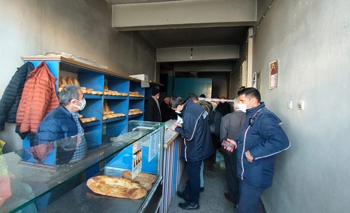 Erciş’te yüksek fiyata ekmek satan 42 fırına ceza