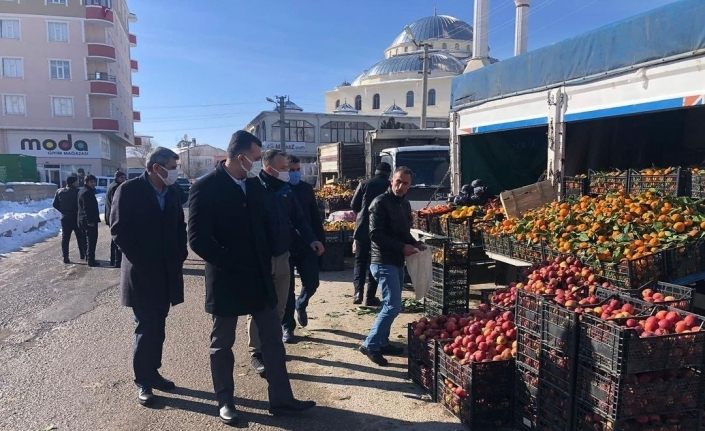 Muradiye Kaymakamı Savar’dan esnaf ziyareti