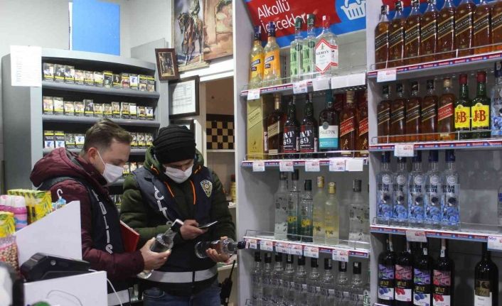 Muradiye’de kaçak ve sahte alkol denetimi