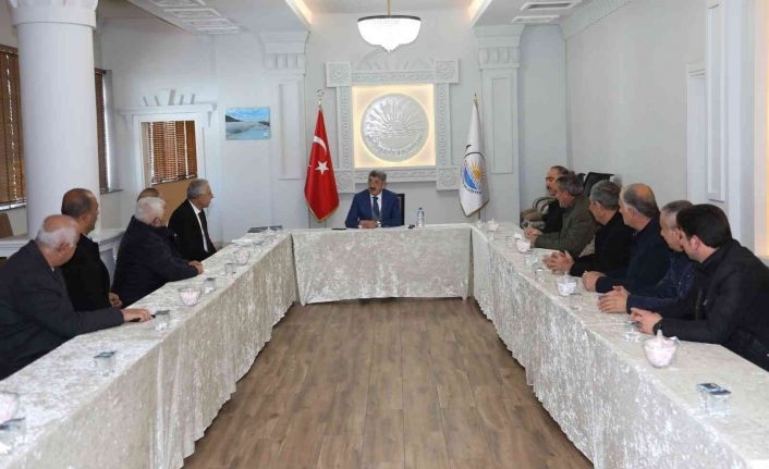 Vali Bilmez’den toplu taşıma kooperatiflerine tarife sözü