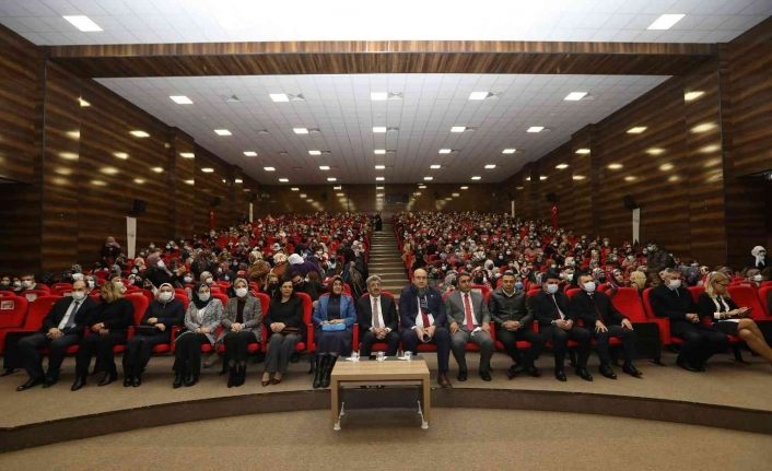 Van’da 2. Anne-Baba Okulu semineri