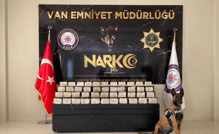 Van’da 72 kilo 204 gram eroin ele geçirildi
