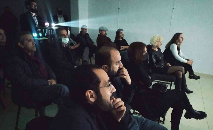 Van’da ’Fried Chicken’ filmine yoğun ilgi