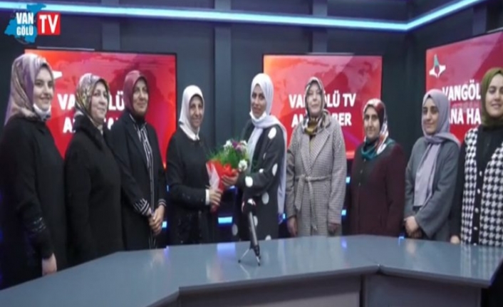 Ak Parti kadın kolları başkanı 10 Ocak çalışan gazeteciler günümüzü kutladı
