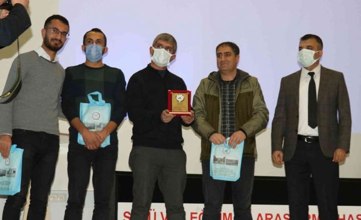 Bilgi yarışmasının birincisi ‘Pandemi Takımı’ oldu