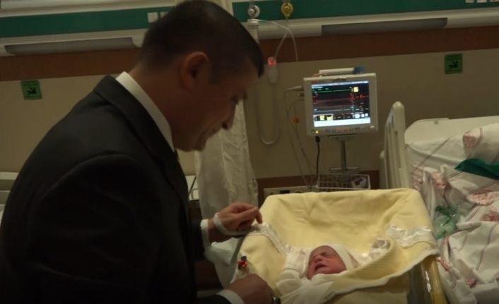 Erciş’te yeni yılın ilk bebeği dünyaya geldi