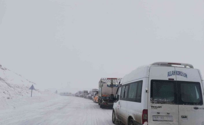 Güzeldere Geçidi’nde zor anlar