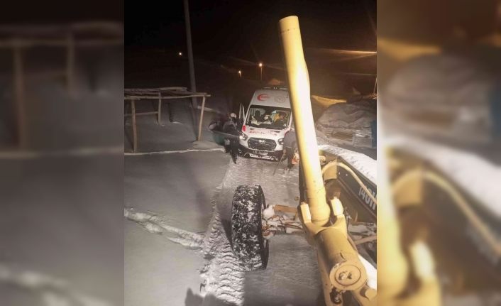 Tansiyon hastası 4 saatlik çalışma sonucu kurtarıldı