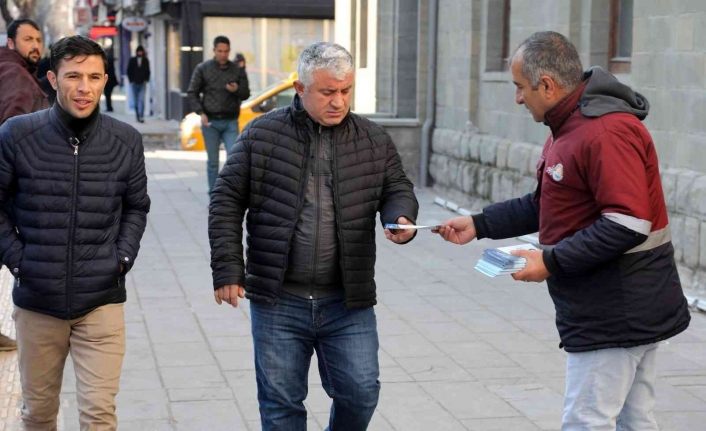 Van Büyükşehir Belediyesi vektörle mücadele çalışmalarına başladı