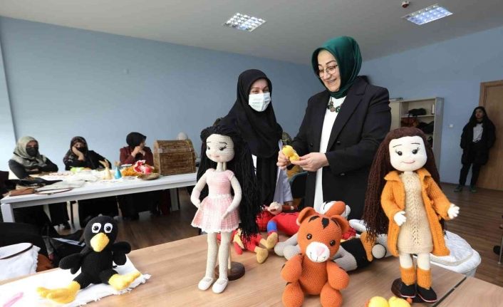 Van Büyükşehir Belediyesinden amigurumi kursu