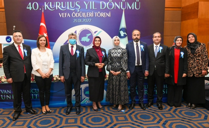 Van Yüzüncü Yıl Üniversitesi 40 yaşında