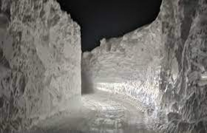 Van’da 161 yerleşim yerinin yolu ulaşıma kapandı