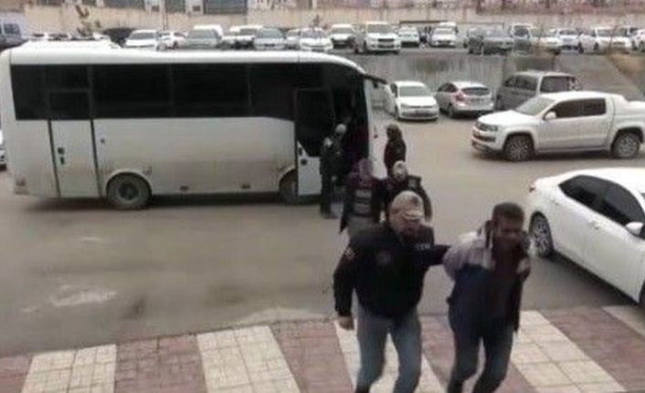 Van’da terör operasyonu: 10 gözaltı