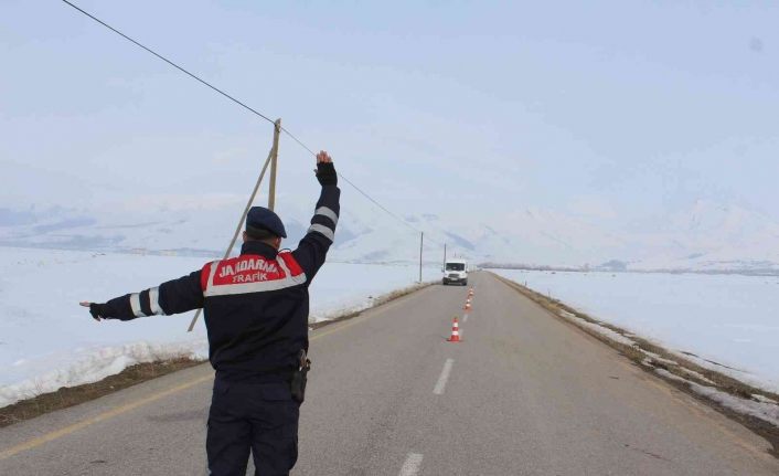 Muradiye’de okul servislerine yönelik denetim