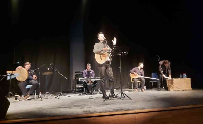 Van Büyükşehir Belediyesinin kültür sanat etkinliklerine yoğun ilgi