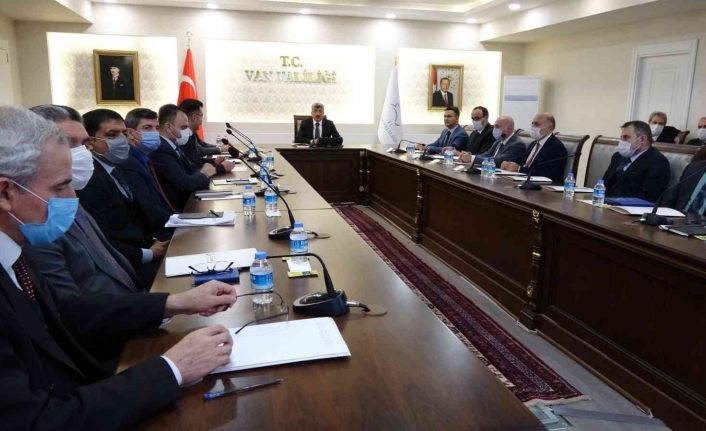 Van Valisi Bilmez: “2021 yılında bin 900 organizatör yakaladık”