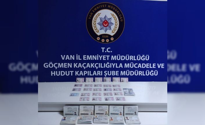 Van’da düzensiz göçmen operasyonu: 5 tutuklama
