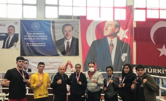 Vanlı boksörlerden büyük başarı