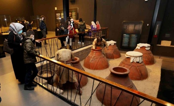 Vanlı öğrenciler için tanıtım gezisi