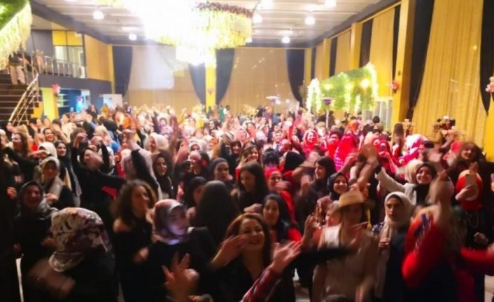 Van’da girişimci kadınlardan kadınlar matinesi