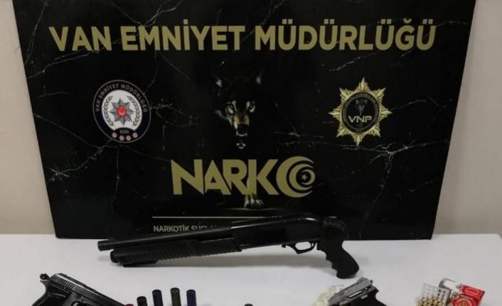 Van’da ‘torbacı’ operasyonu