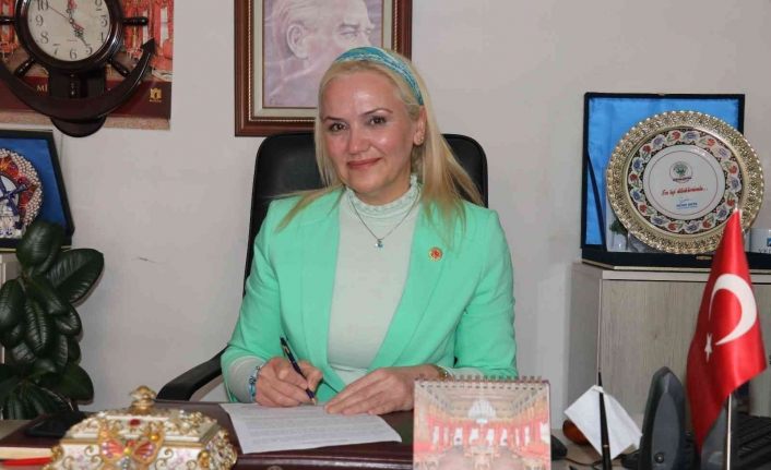 Van’ın ilk kadın muhtarı, tüm olumsuzluklara rağmen hizmetlerine aralıksız devam ediyor