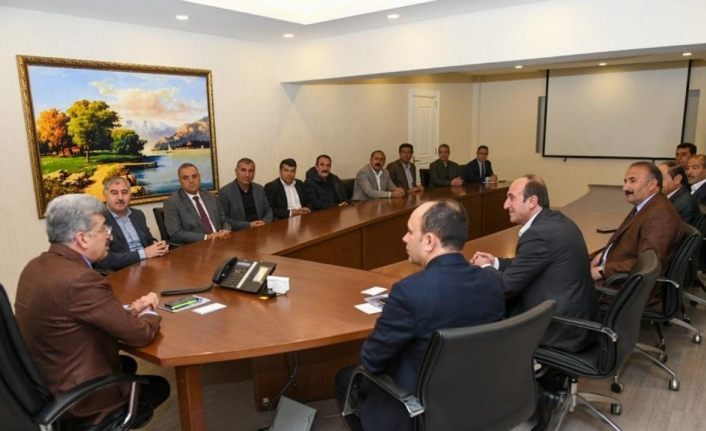 Gelincik Sınır Kapısının açılması için imza toplandı