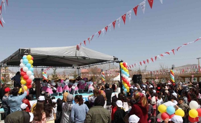 Van Büyükşehir Belediyesi’nden 23 Nisan etkinliği