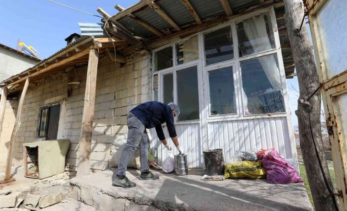 Van Büyükşehir Belediyesinden günlük 2 bin kişiye sıcak yemek