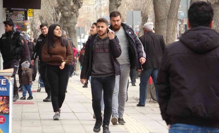 Van’ın salgın başarısı: Günlük vaka 10’a düştü