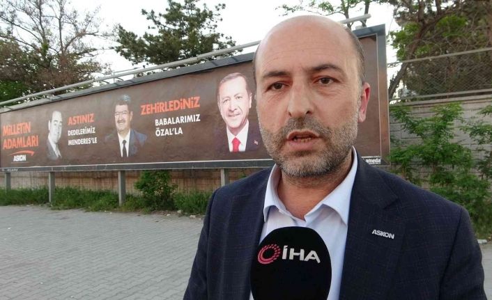 CHP’nin kampa girdiği Van’da "Menderes’i astınız, Özal’ı zehirlediniz, Erdoğan’ı yedirmeyiz" afişleri