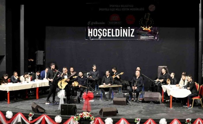 İpekyolu’nda ‘Öğretmenler Arası Ses Yarışması’nın finali yapıldı