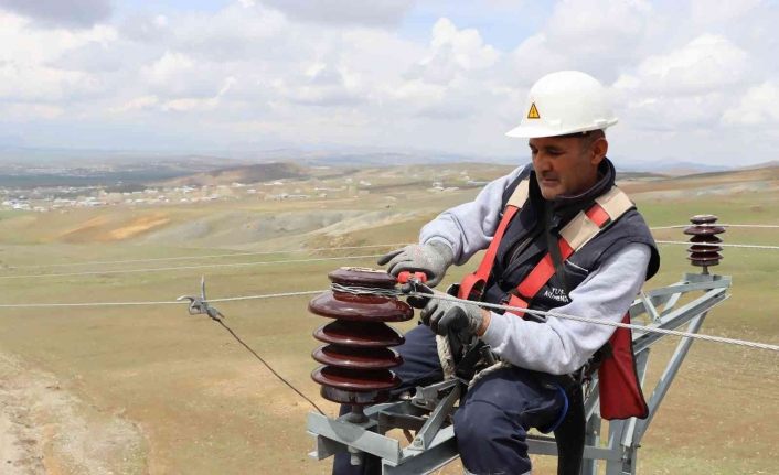 Kesintisiz enerjinin kahramanları bayram mesaisinde