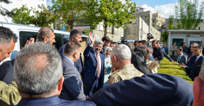 VALİYE GÖRÜLMEMİŞ UĞURLAMA