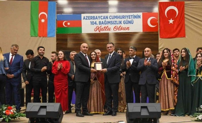 Van Büyükşehir Belediyesi’nden kardeşlik konseri