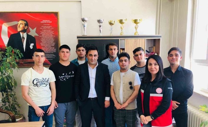 Van’da işitme engellilere ilk yardım eğitimi