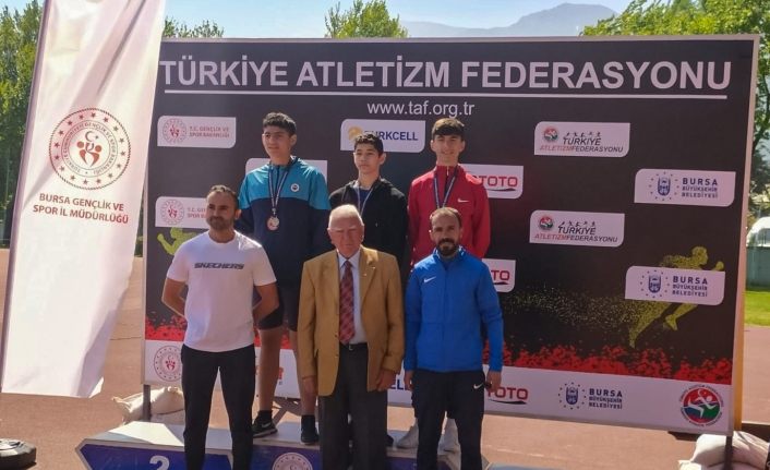 Vanlı ciritçiler Türkiye şampiyonasından dereceyle döndüler