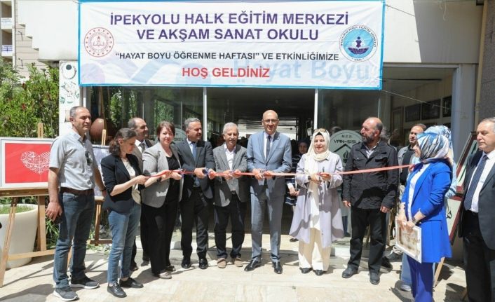 İpekyolu’nda yılsonu sergisi