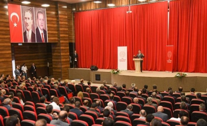 Vali Balcı eğitim camiasıyla bir araya geldi