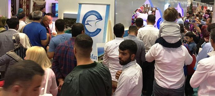 Edremit belediyesi standı ilgi odağı oldu
