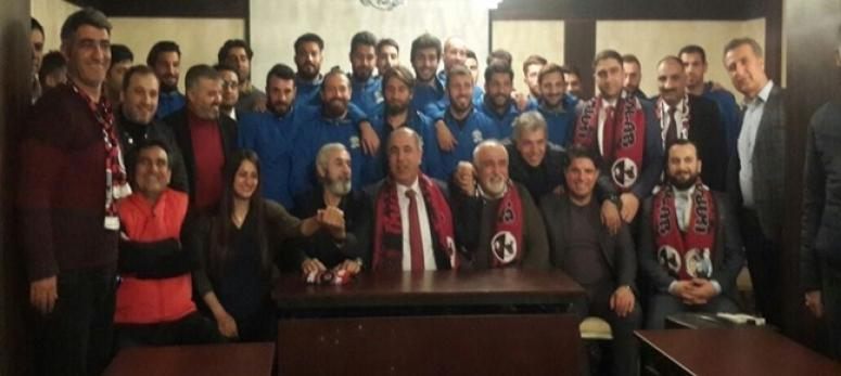 Van Büyükşehir Belediyespora destek ziyareti