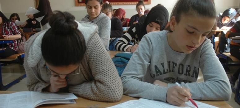 Tuşba Belediyesinden ödüllü deneme sınavı