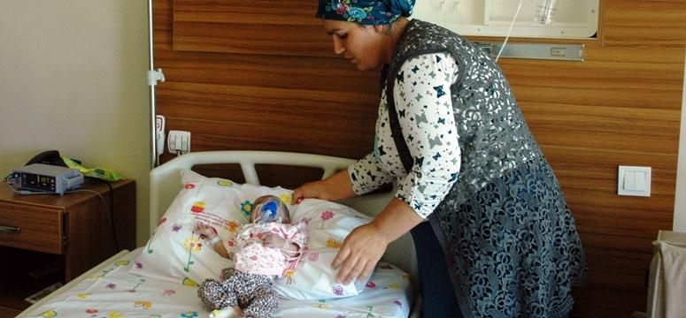 Dört aylık bebek için doktorlar seferber oldu