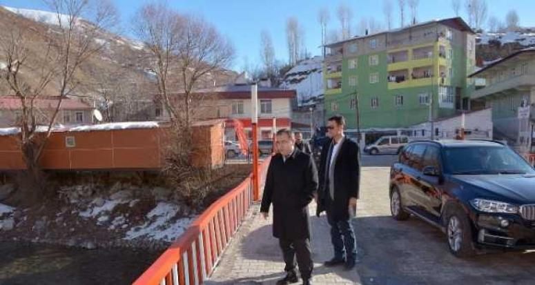 Çatak Köprüsü yeni renklerine kavuştu