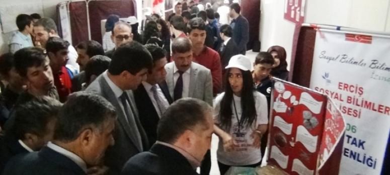 Erciş Sosyal Bilimler Lisesinden Bilim Şenliği