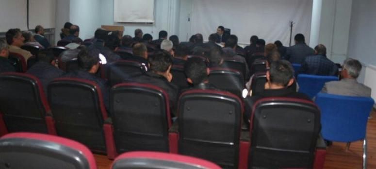 Başkan Vekili Özcan, belediye çalışanları ile bir araya geldi